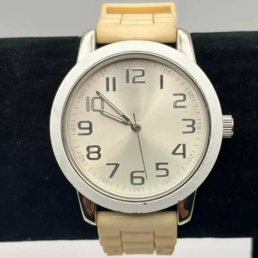 White & Cream Retro Men’s Watch